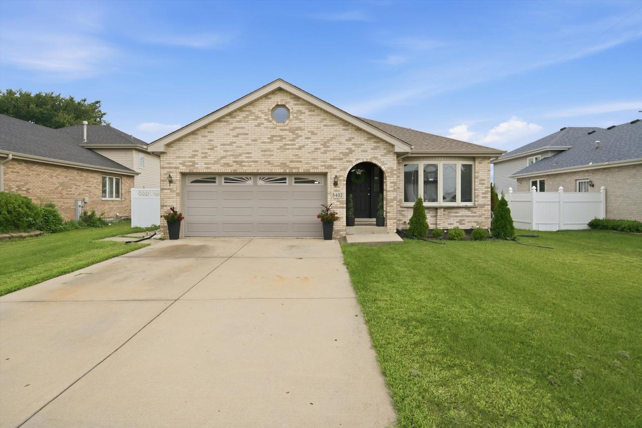 8402 S Thomas Ave., Bridgeview, IL 60455