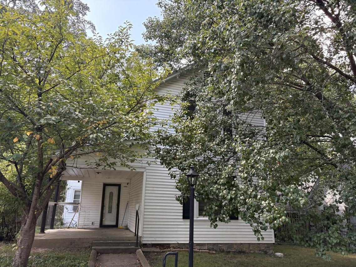 417 N Johnson Ave., Mt Vernon, IL 62864