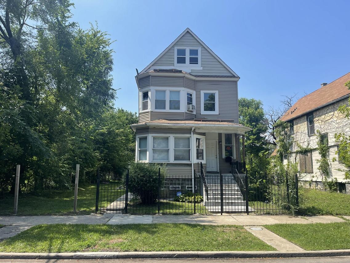7006 S Normal Blvd., Chicago, IL 60621