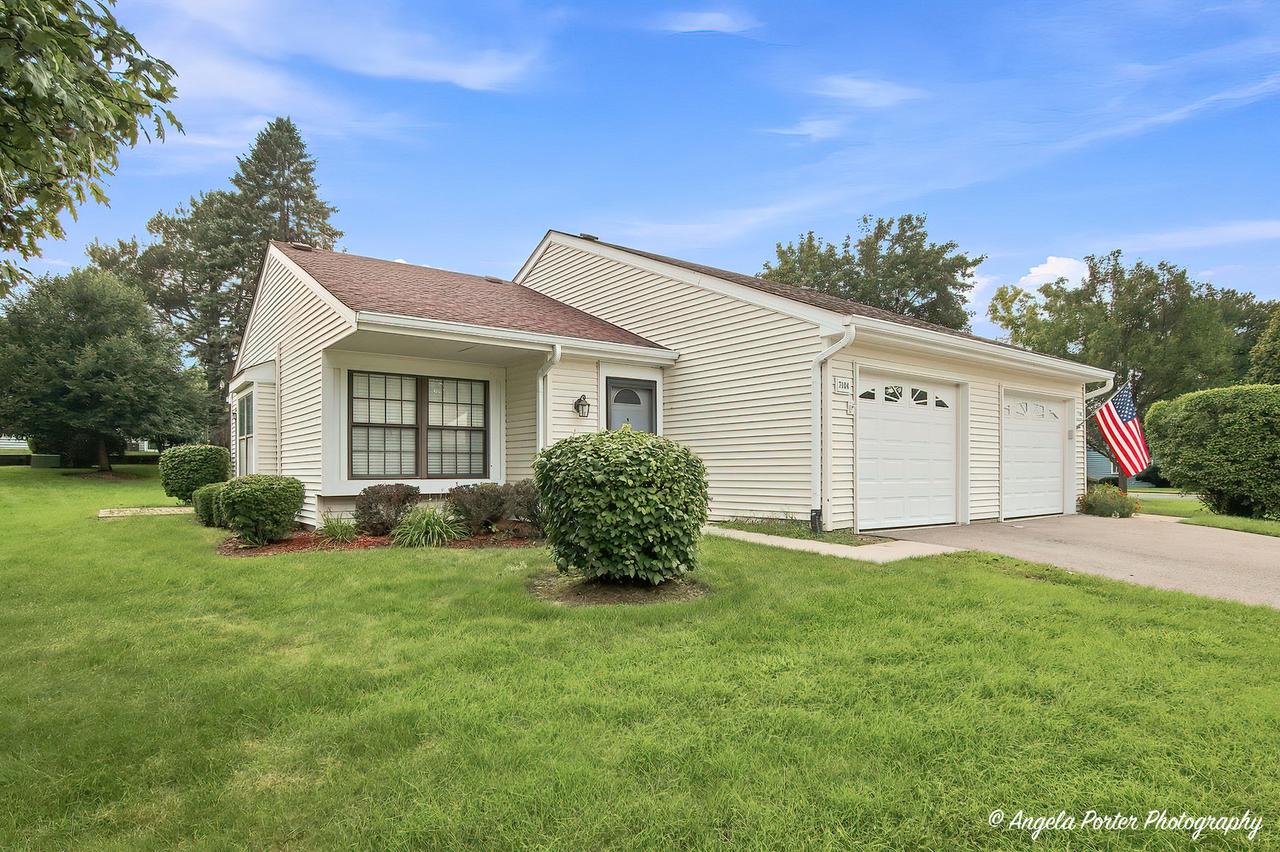 7104 Nassau Ct., Fox Lake, IL 60020