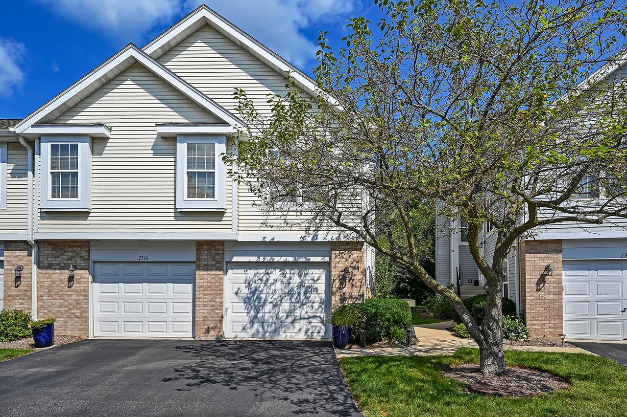 2316 Chasewood Dr., Downers Grove, IL 60515