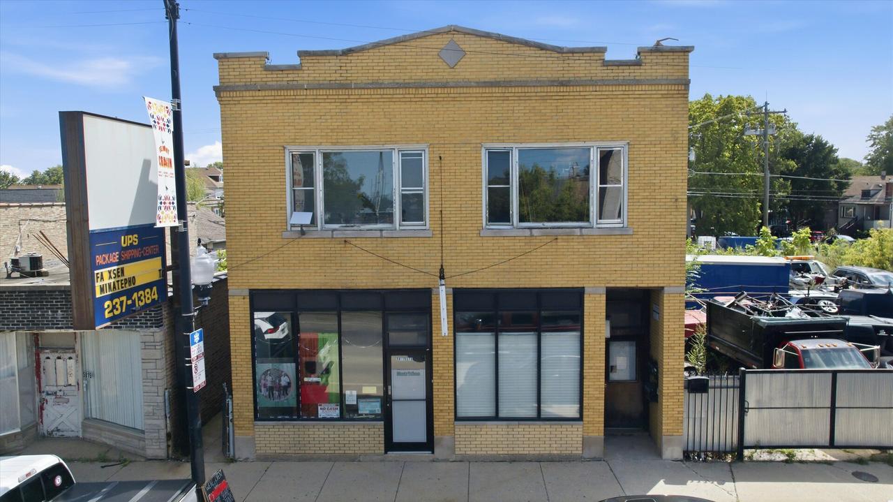 5817 W Diversey Ave., Chicago, IL 60639