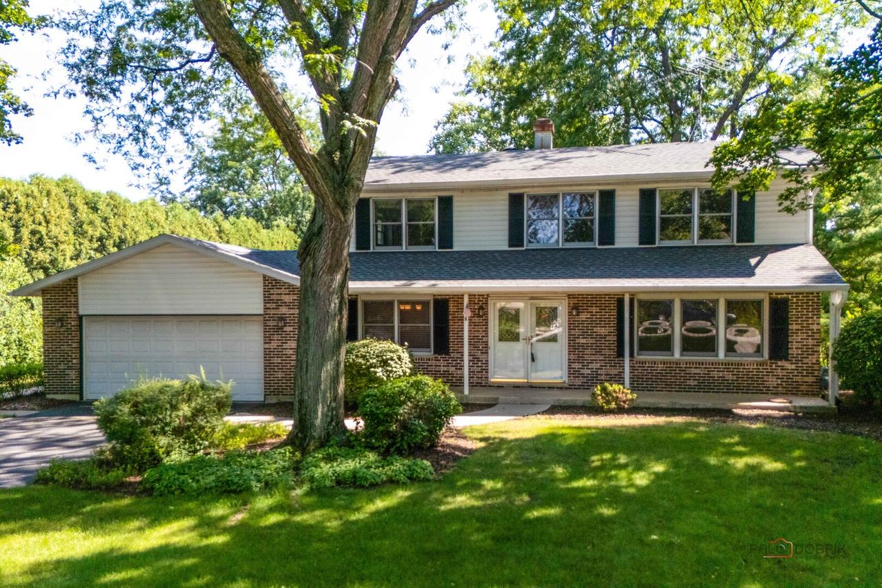 19665 W Hawthorne Blvd., Mundelein, IL 60060