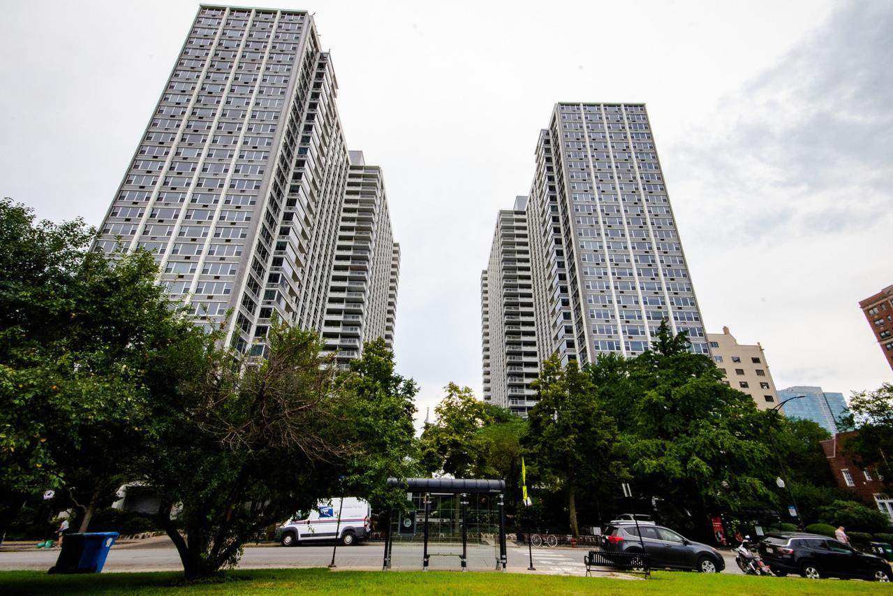 4250 N Marine Dr. #1010, Chicago, IL 60613