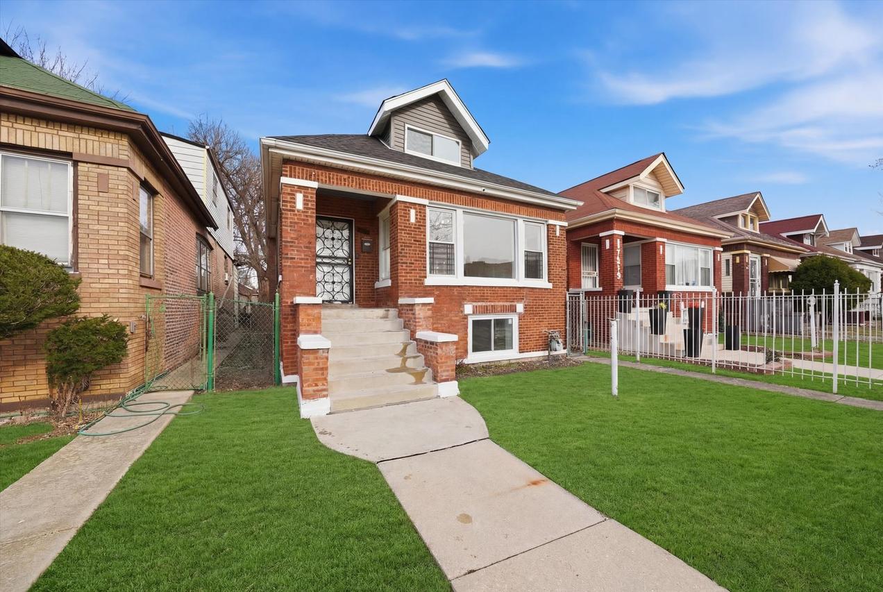 7517 S Carpenter St., Chicago, IL 60620