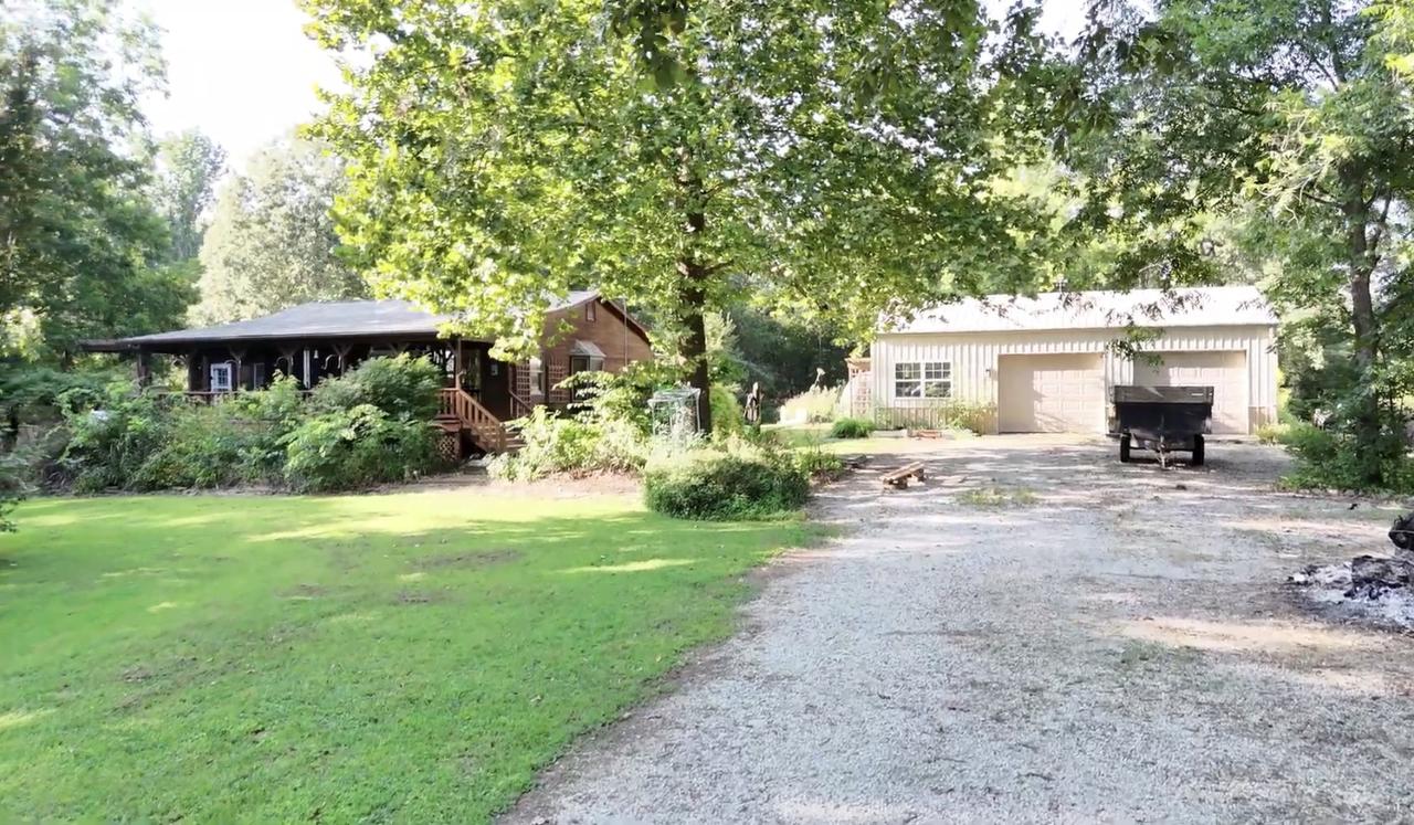 7901 Purcell Rd., Brookport, IL 62910
