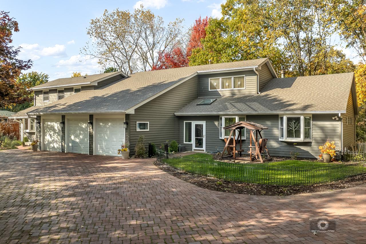 14530 136th St., Lemont, IL 60439