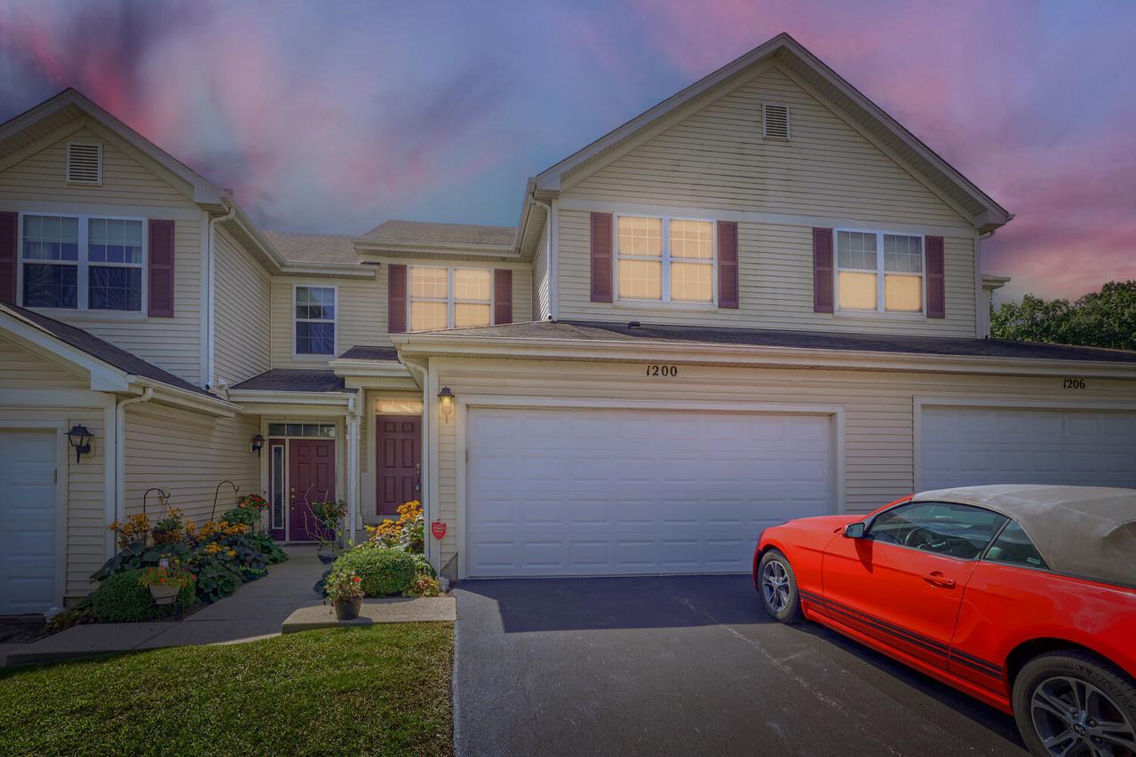 1200 Waverly Dr., Volo, IL 60020