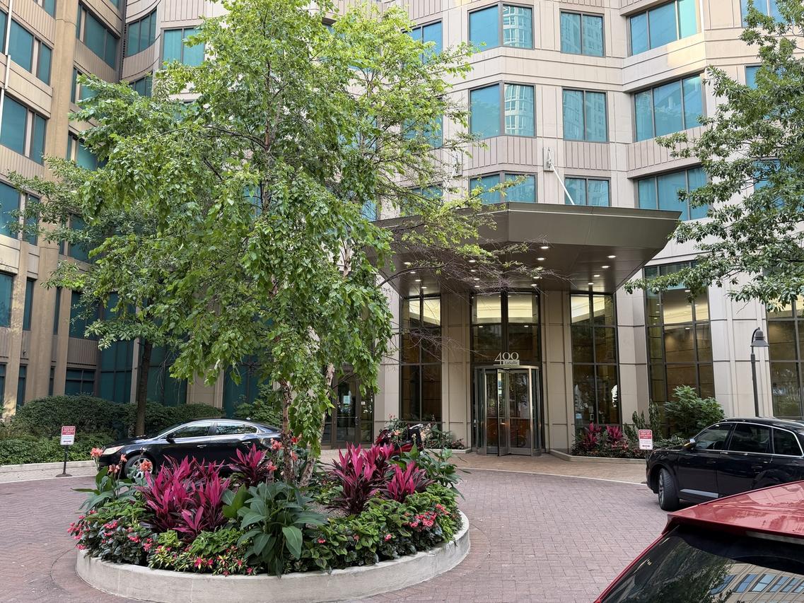 400 N La Salle Dr. #1103, Chicago, IL 60654