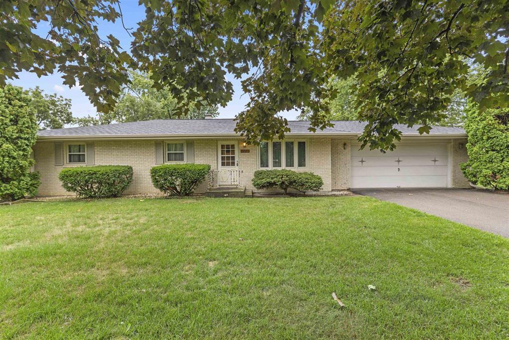 9304 Lawson Dr., Machesney Park, IL 61115