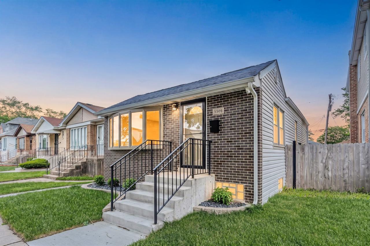 5505 N Nagle Ave., Chicago, IL 60630