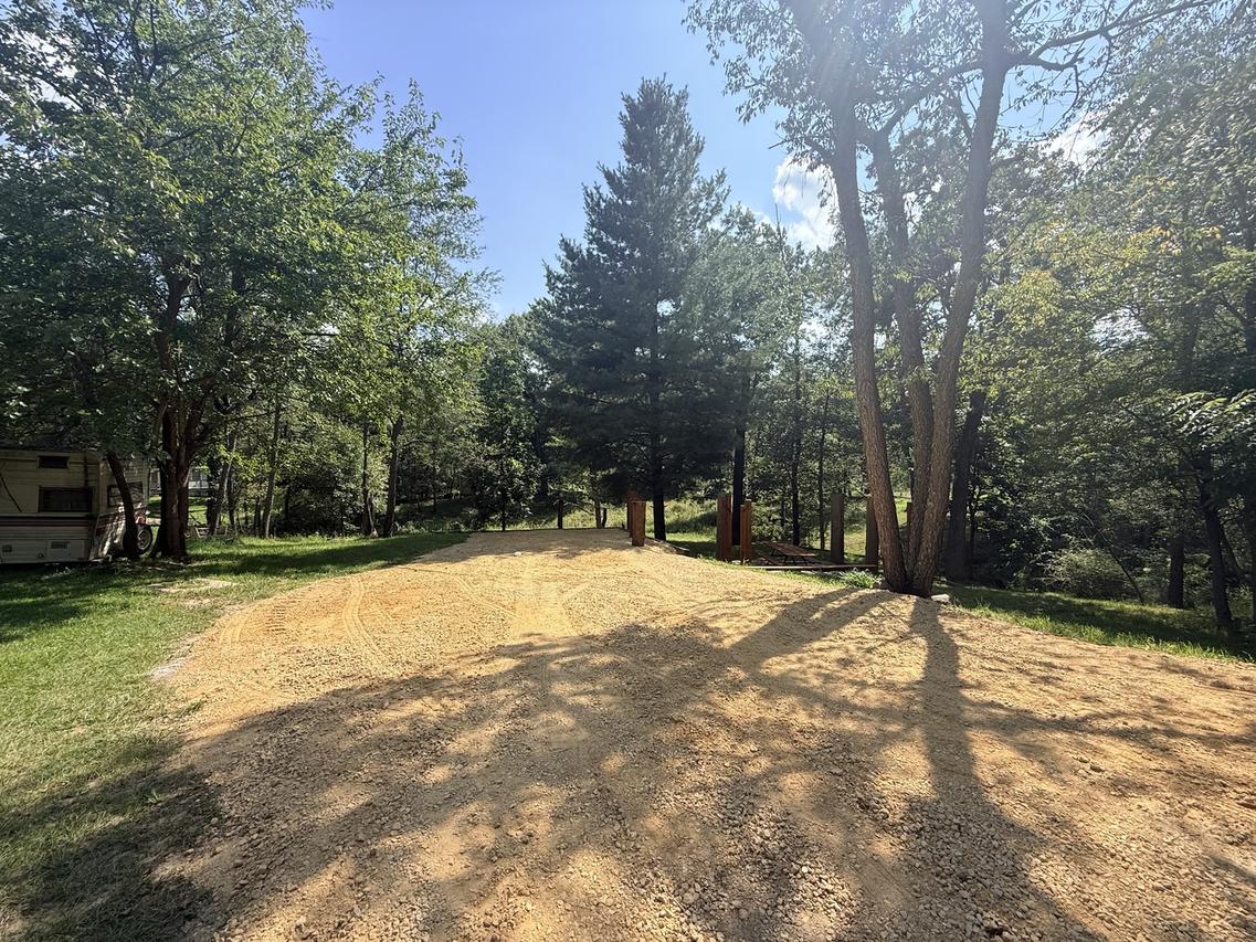 2-290 Woodhaven Lakes, Sublette, IL 61367