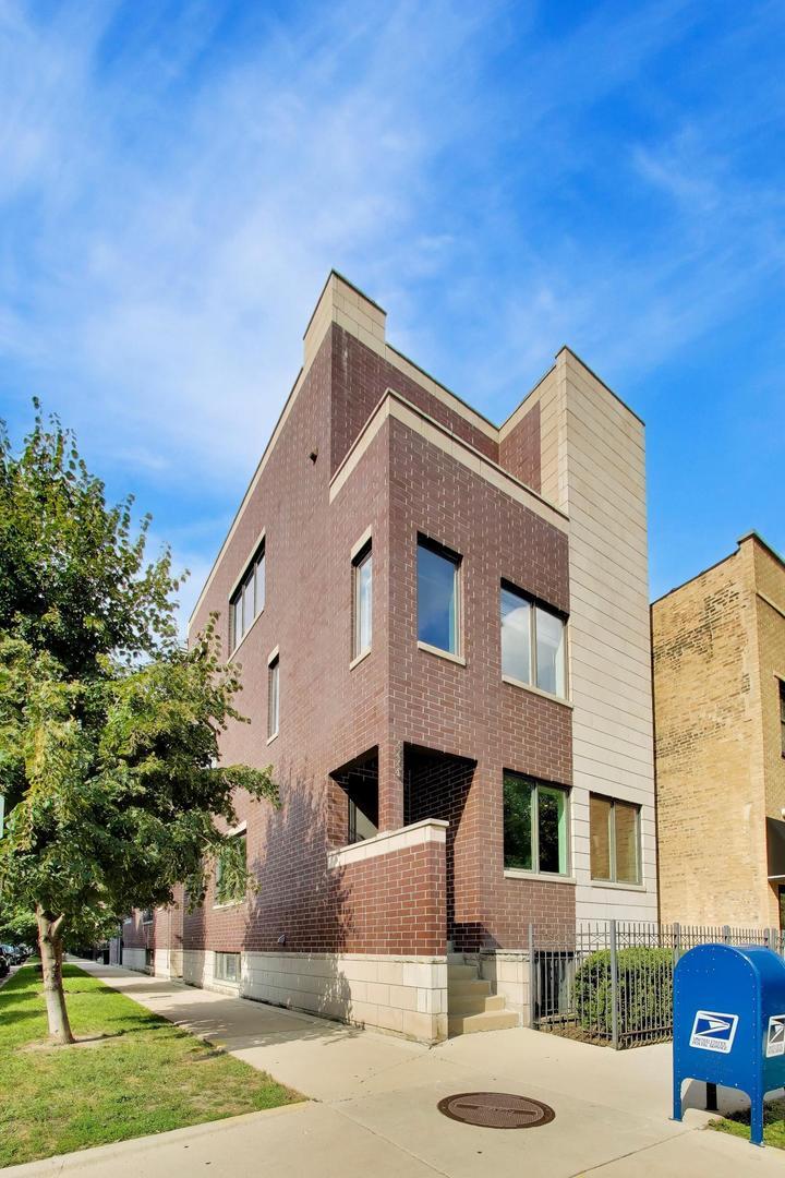 2224 W Roscoe St. #A, Chicago, IL 60618
