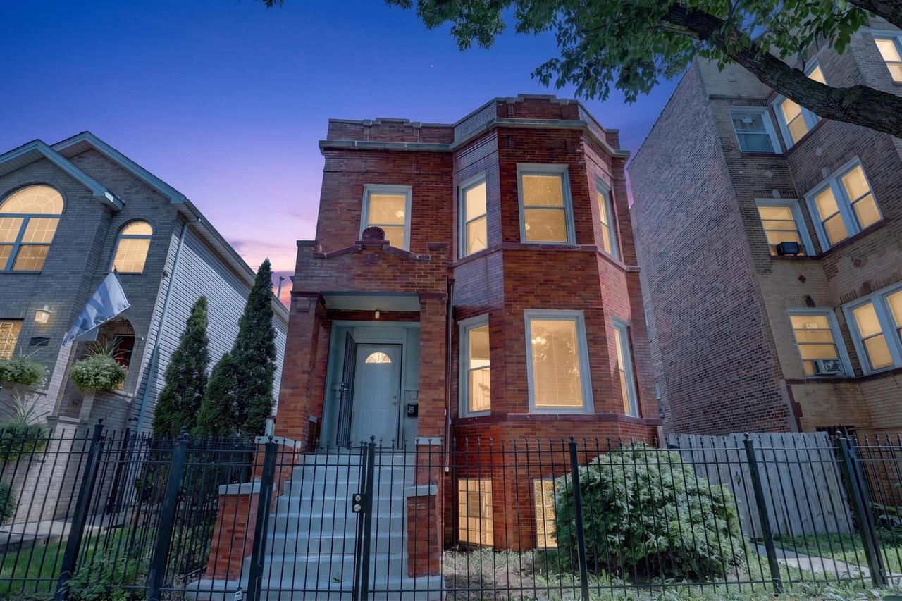 1541 S Tripp Ave., Chicago, IL 60623