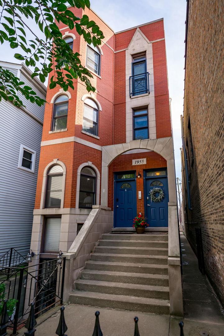 1955 W Melrose St. #1, Chicago, IL 60657