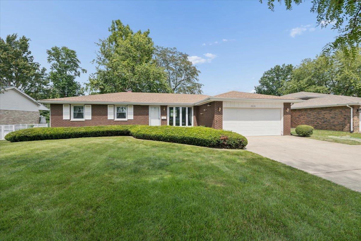 2021 Glenwood Ave., Joliet, IL 60435