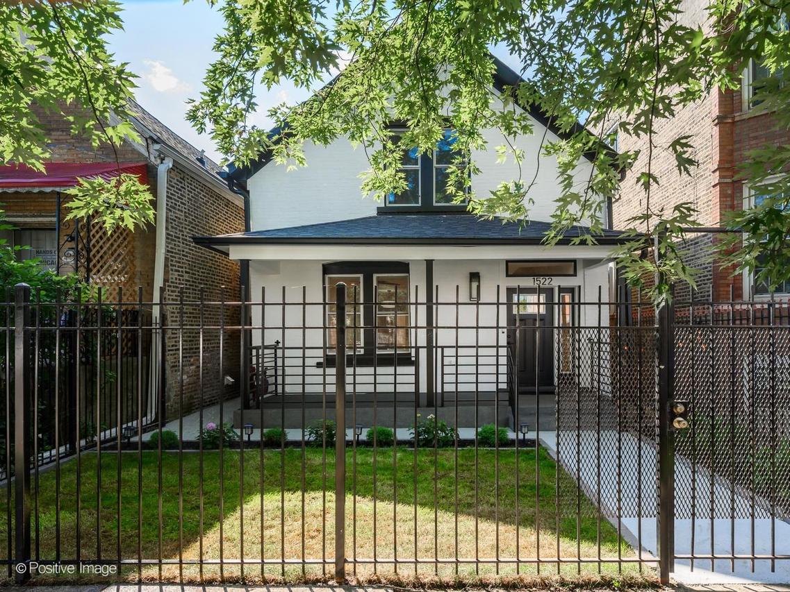 1522 N Avers Ave., Chicago, IL 60651
