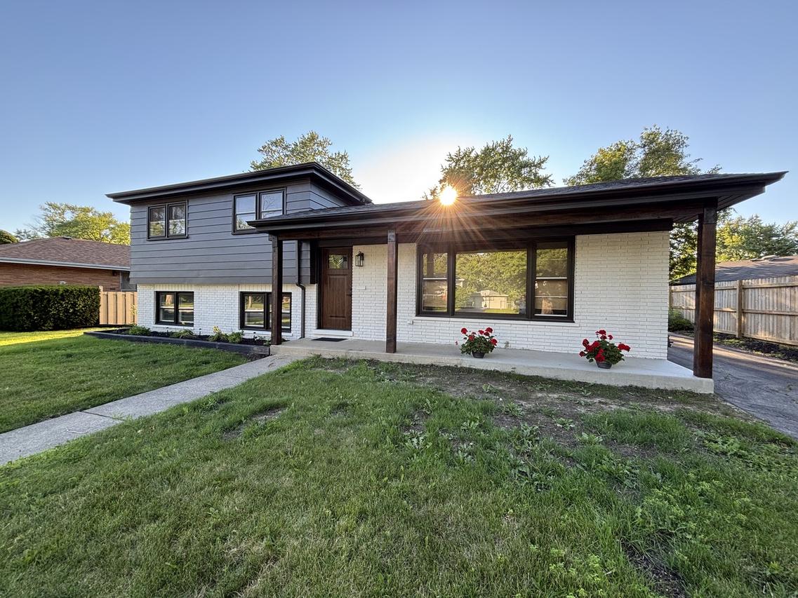 15848 Wabash Ave., South Holland, IL 60473
