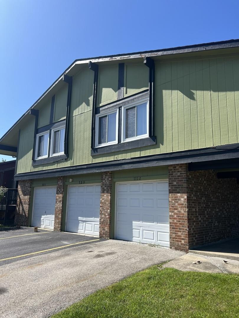 772 Sunset Ct. #3, University Park, IL 60484