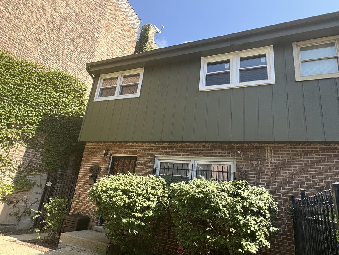 6511 S Ellis Ave., Chicago, IL 60637