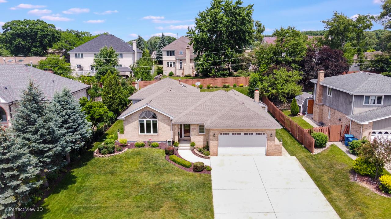 8636 W 98th Pl., Palos Hills, IL 60465