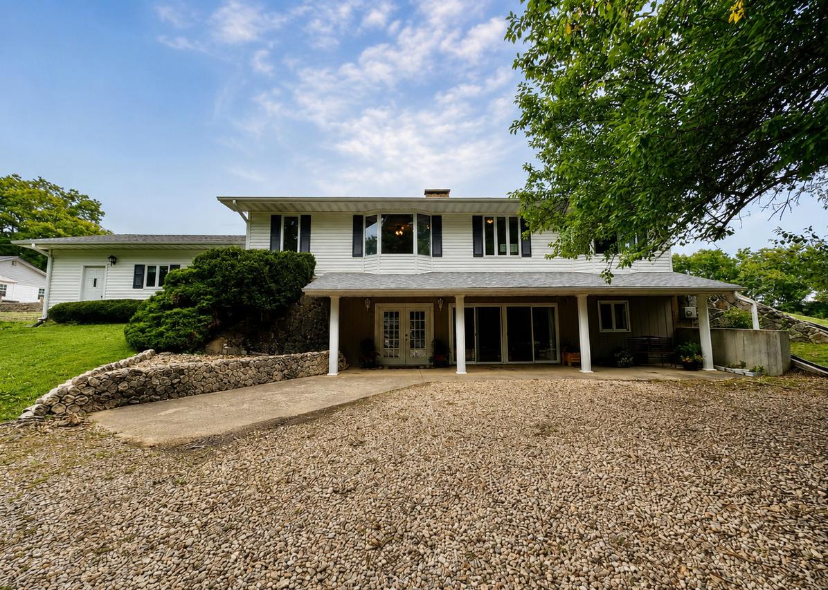 1335 Schwartz Rd., Centralia, IL 62801