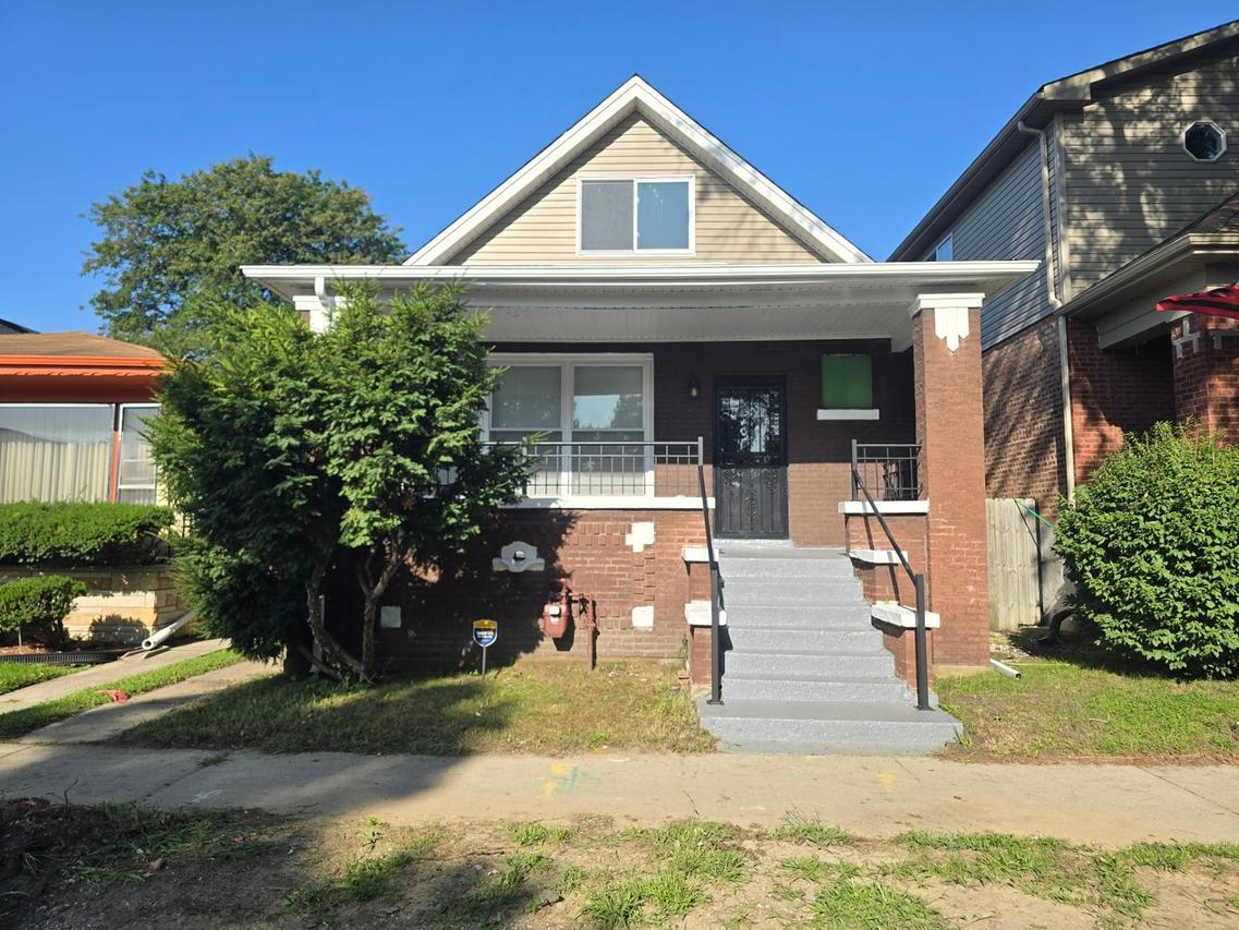 7718 S King Dr., Chicago, IL 60619