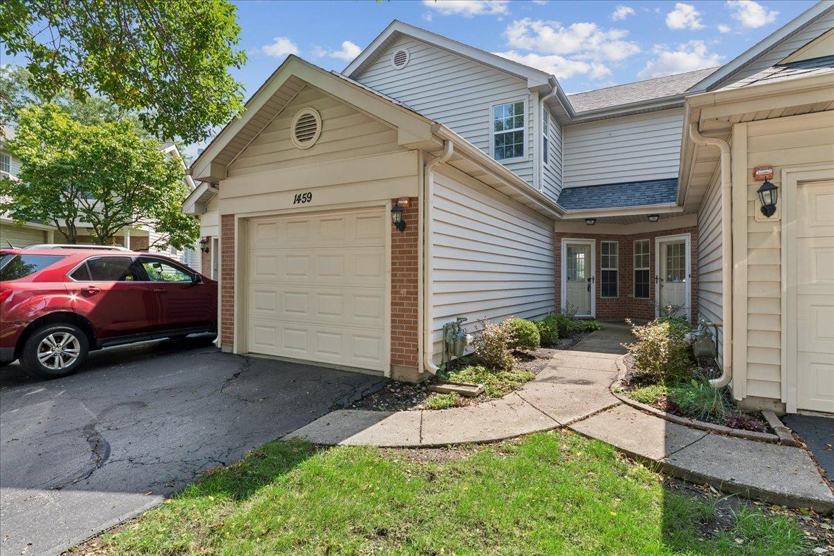 1459 Golfview Dr., Glendale Heights, IL 60139