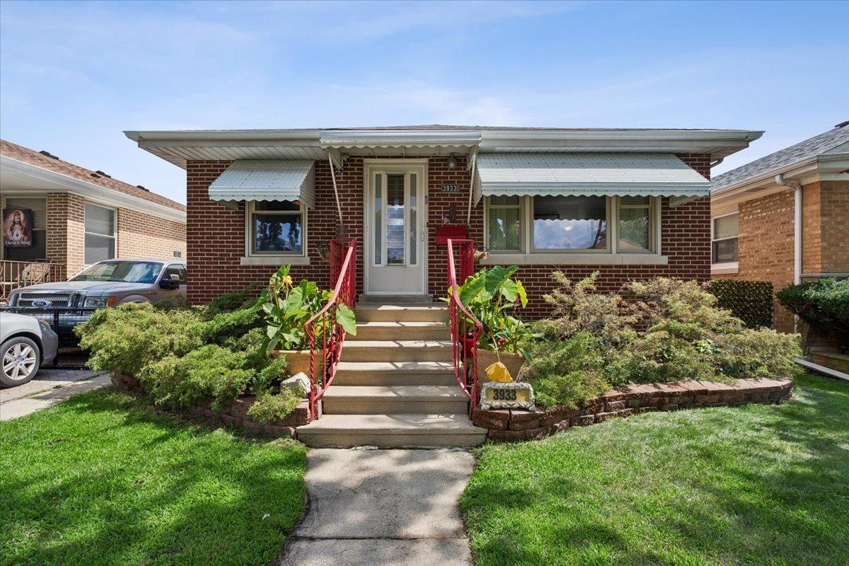 3933 Oak Park Ave., Stickney, IL 60402