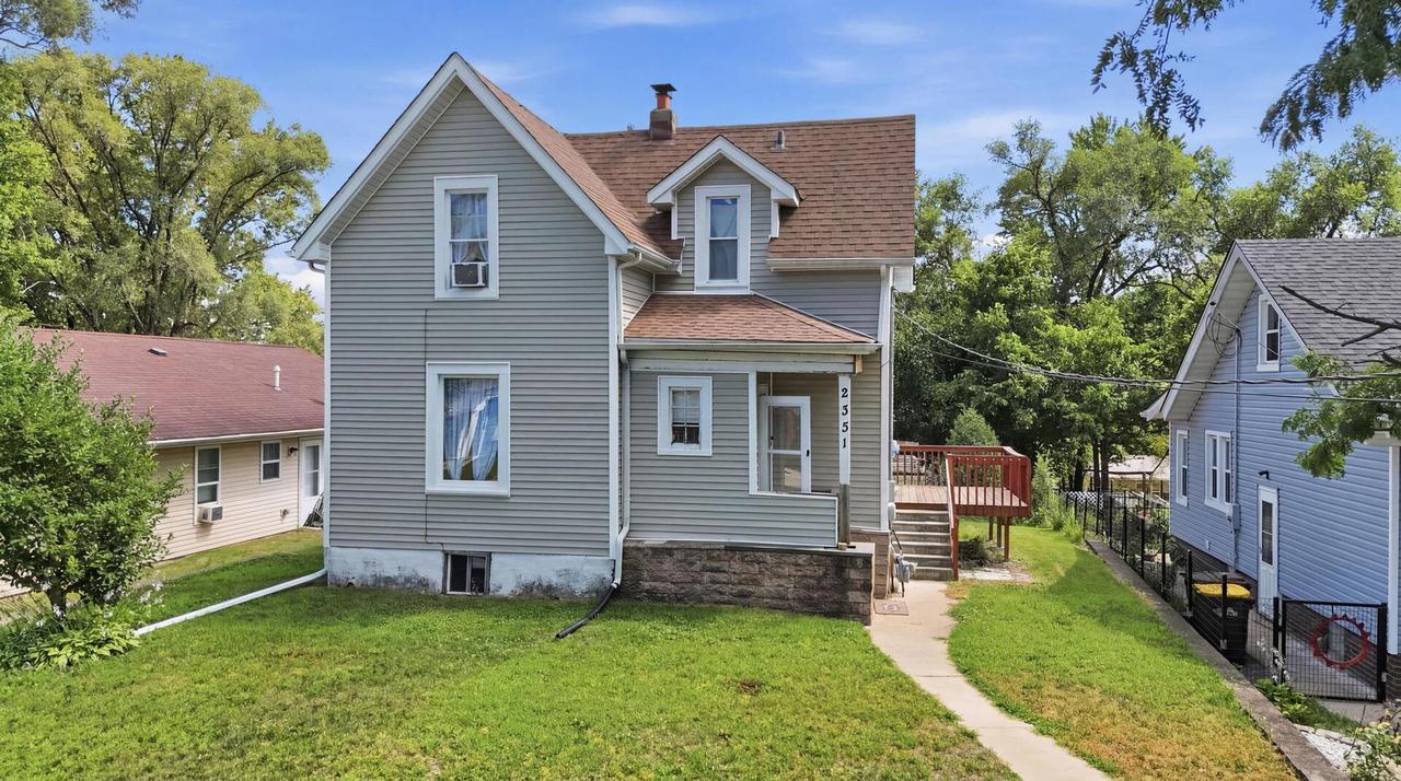 2331 18th Ave., Rockford, IL 61104
