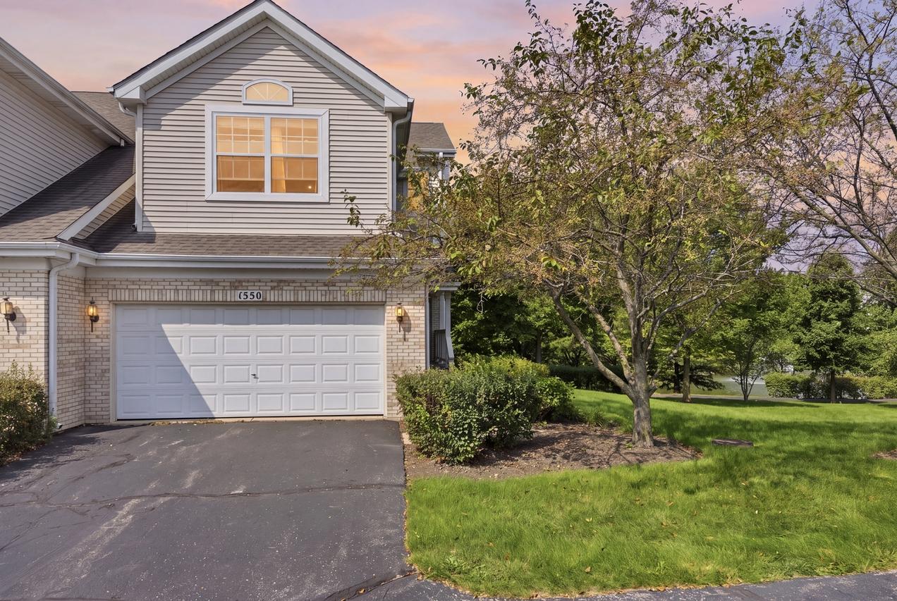 1330 Lunt Ct., Schaumburg, IL 60193
