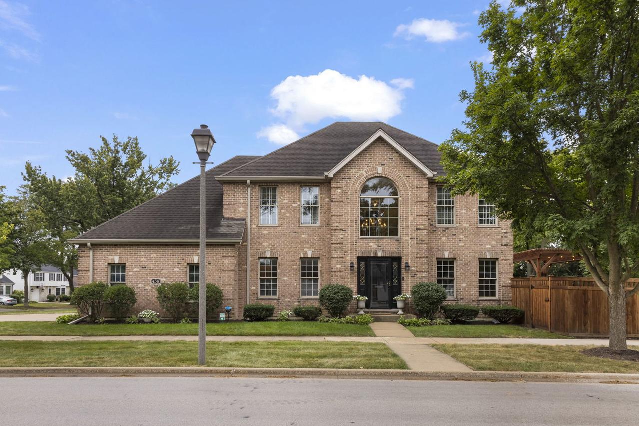 458 W Grantley Ave., Elmhurst, IL 60126