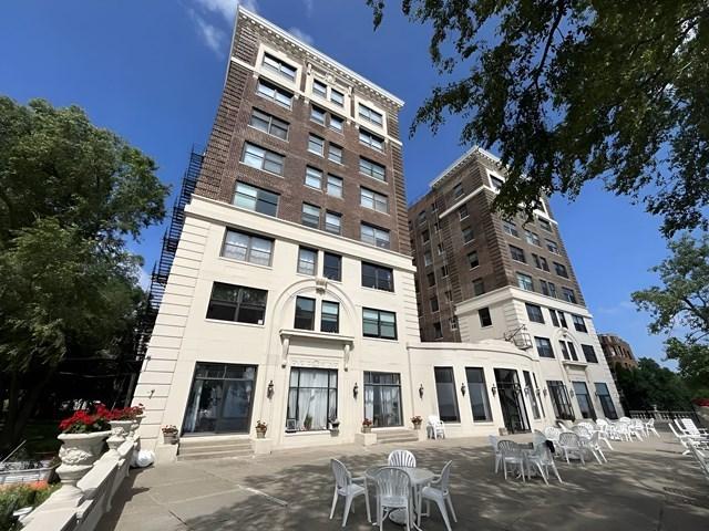 1205 W Sherwin Ave. #301, Chicago, IL 60626