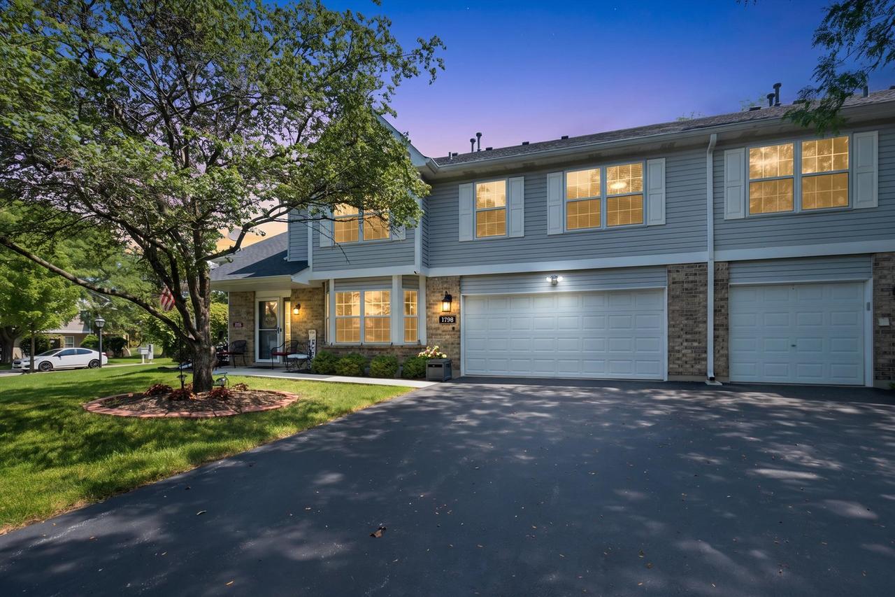 13916 S Cambridge Cir., Plainfield, IL 60544
