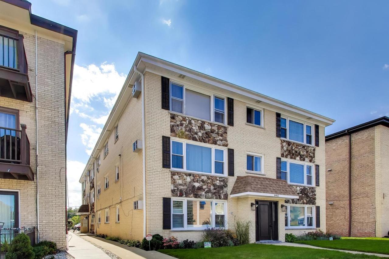 6460 N Northwest Hwy. #101, Chicago, IL 60631