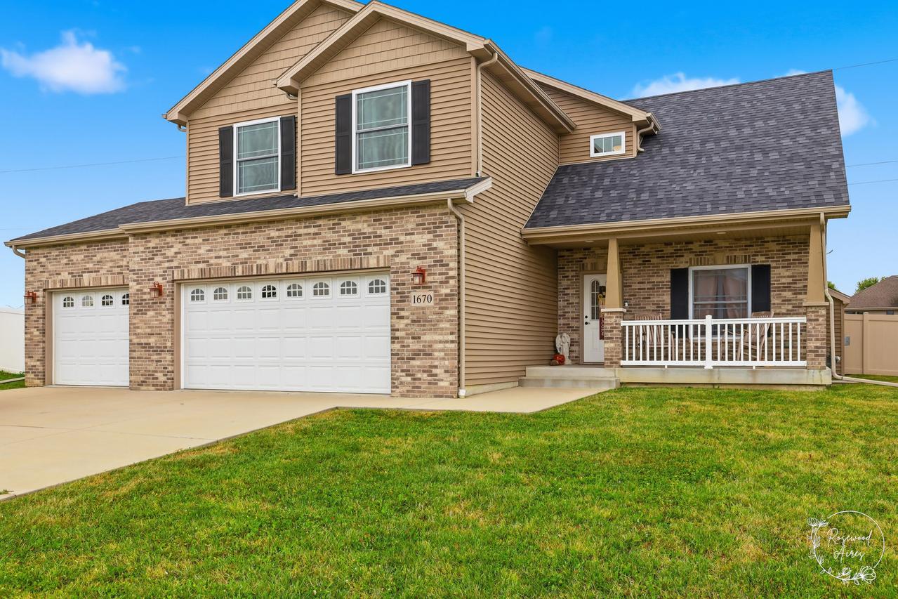 1670 Eagle Bluff Dr., Bourbonnais, IL 60914