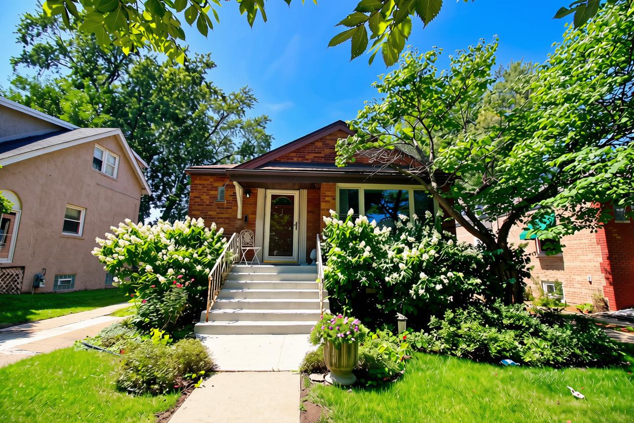 10326 S Artesian Ave., Chicago, IL 60655