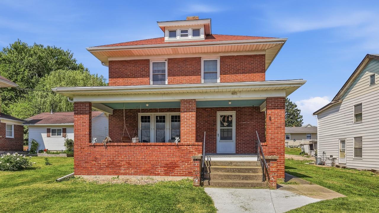 407 N Washington St., Hanover, IL 61041