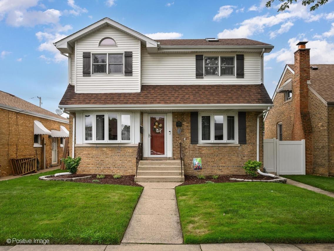 10939 S Millard Ave., Chicago, IL 60655