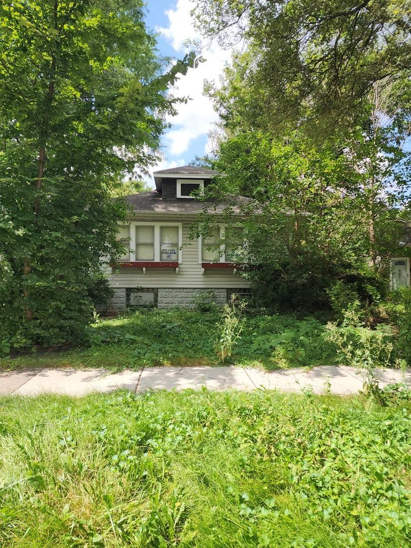 1604 S 21st Ave., Maywood, IL 60153