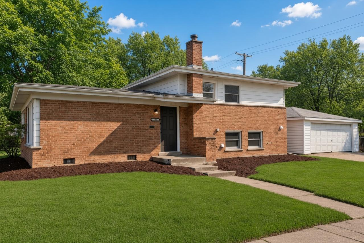 172 Strieff Ave., Chicago Heights, IL 60411