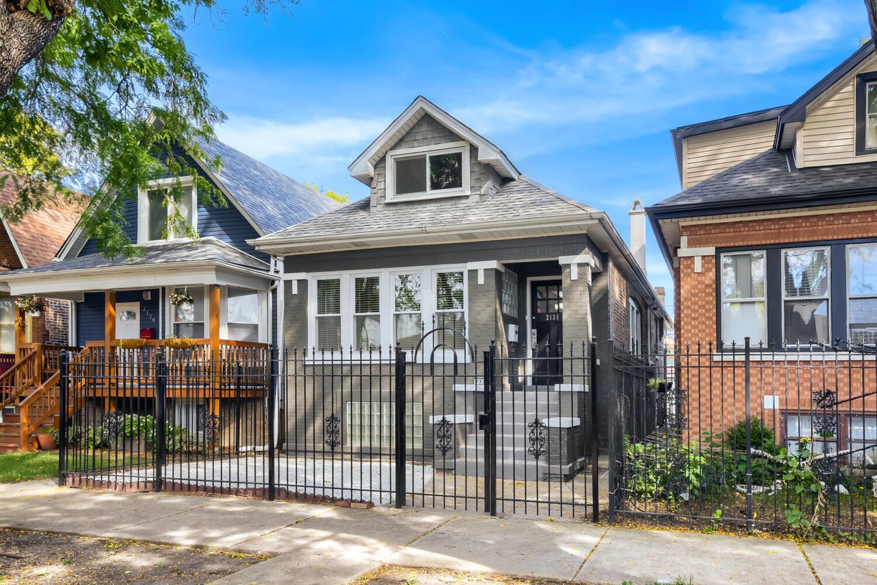 2135 N Kilbourn Ave., Chicago, IL 60639