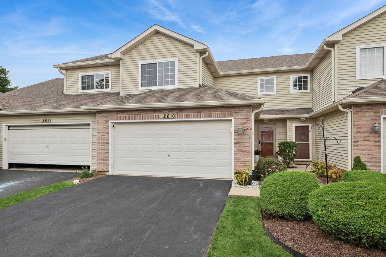 26 Rolling Oaks Rd. #D, Sugar Grove, IL 60554
