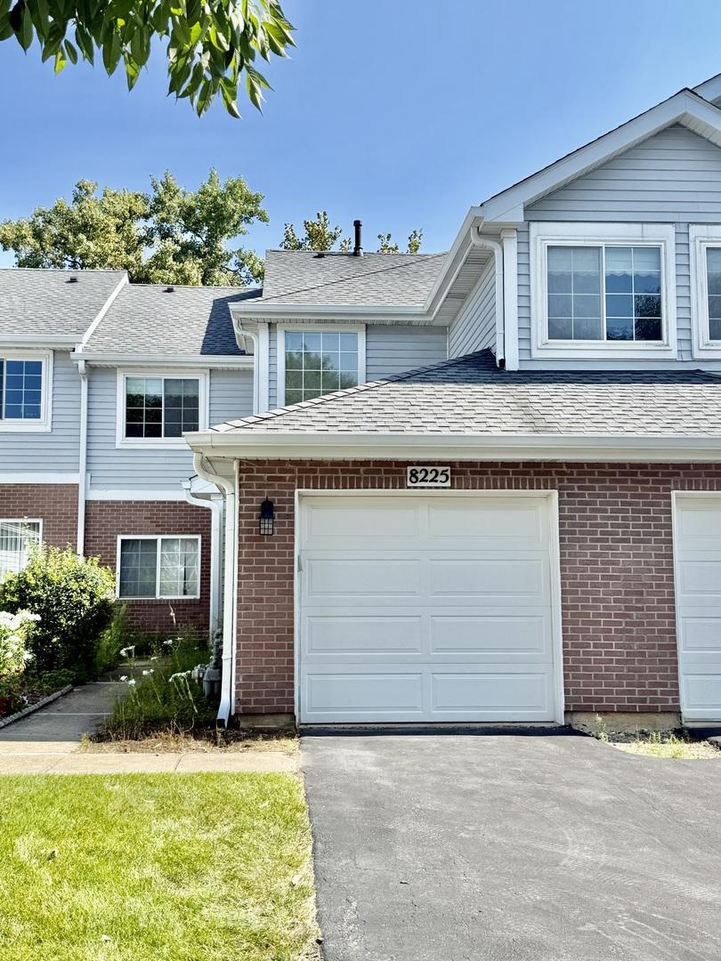8225 Ripple Ridge Dr., Darien, IL 60561