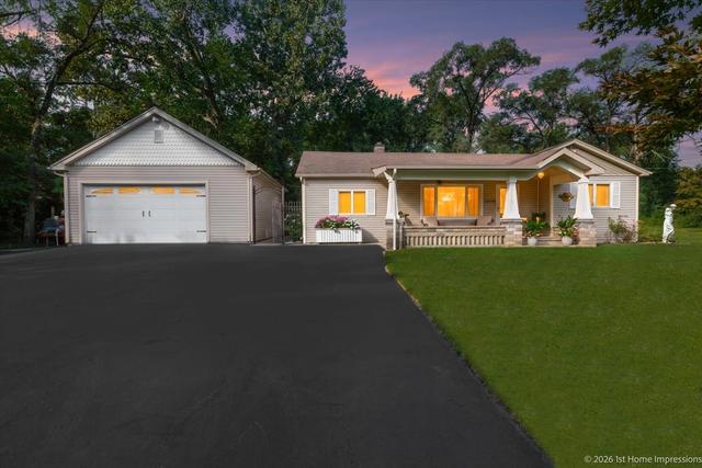 New Homes with Master Bedrooms on the 1st Floor That Attend Tinley Park High School: August 22nd to August 28th