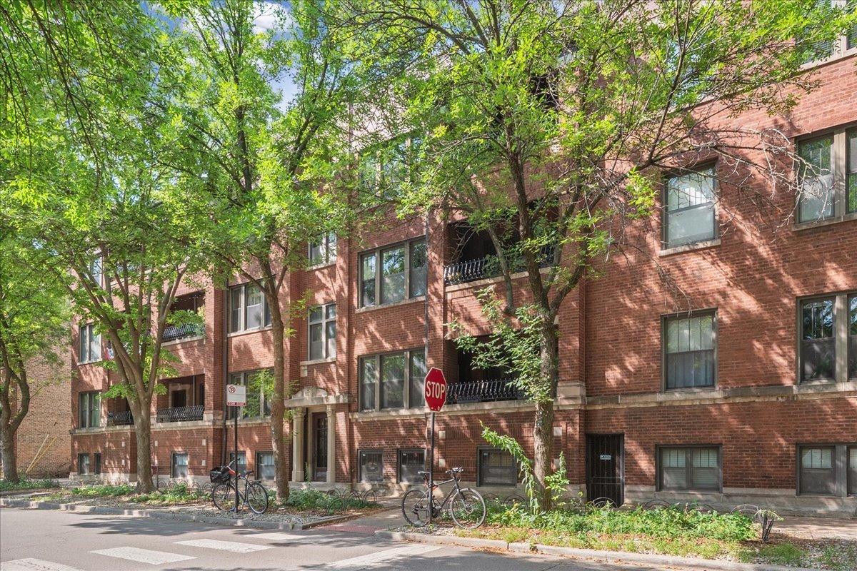 1846 W Berteau Ave. #1, Chicago, IL 60613