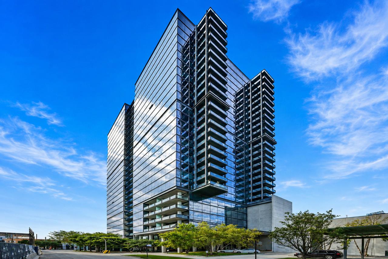 [Address Hidden by Seller], Chicago, IL 60642