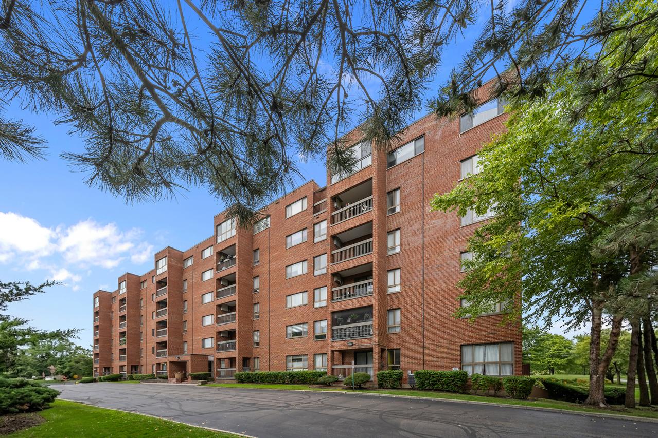 701 Forum Sq. #510, Glenview, IL 60025