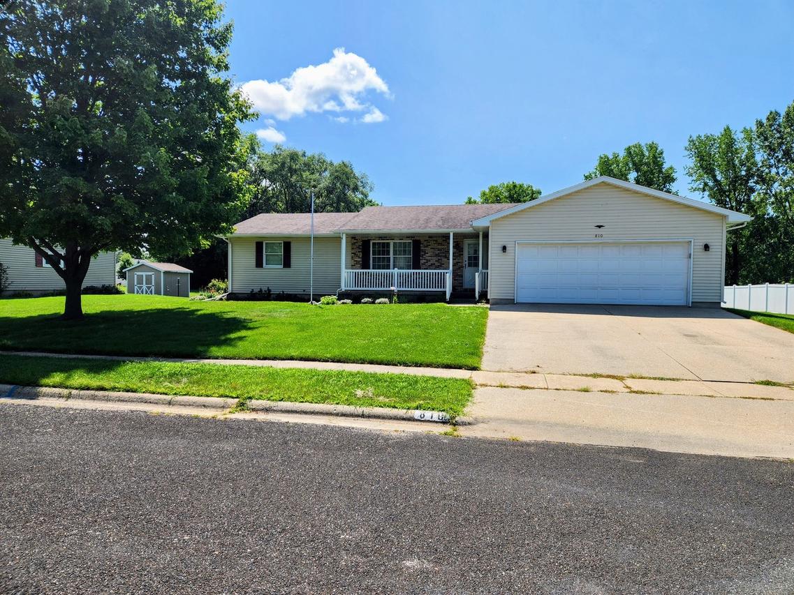810 Marty Ave., Rock Falls, IL 61071