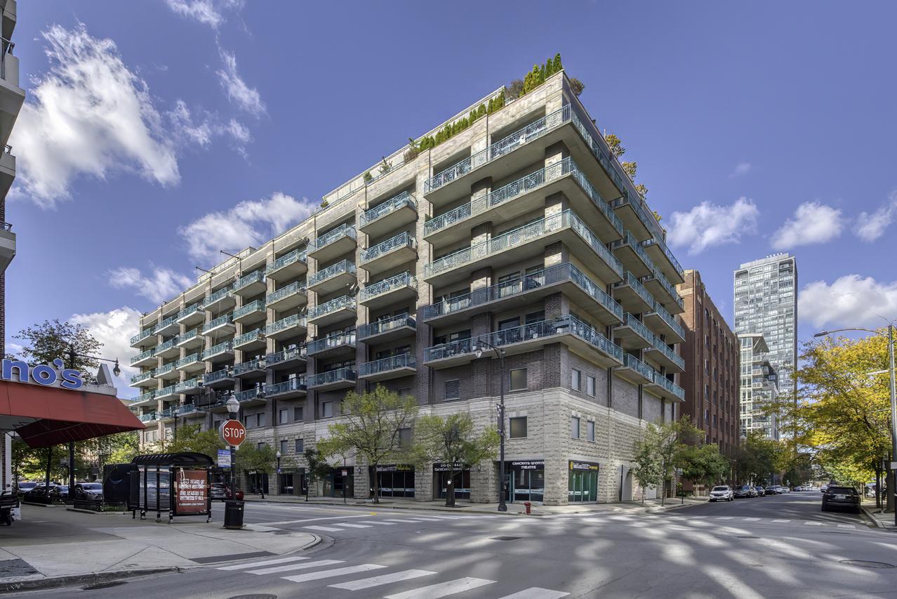 910 W Madison St. #904E, Chicago, IL 60607